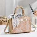 Kaki Handtas met Zijden Sjaal Vlinder Patroon Schoudertas Chic en Stijlvol - Khaki