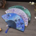 Éventail pliant traditionnel chinois, éventail de danse fleuri vintage avec pompon pour l'été. - Styles et Couleurs Mixtes