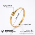 Brazalete abierto de acero inoxidable dorado joya de pulsera de metal liso y elegante - Brazaletes de anillos entrelazados