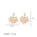 Elegant freshwater pearl cluster earrings with sparkling rhinestone arch design, size 2.5x3cm. - Two-Way All-Pearl Earrings