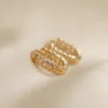 Elegantes pendientes de aro dorados con monedas chinas huecas, joyeria elegante y chic. - Plata 990 / Dorado