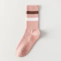 Roze yoga sokken antislip grip pilates fitness gestreepte boord model variant kleur. - Eén maat / Roze