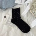 Calzini neri a pois da donna con bordo arrotolato in cotone stile giapponese carino quotidiano. - Bordo Arrotolato a Pois / Nero
