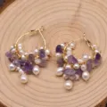 Natürliche Perlen-Creolen mit lila Stein Anhänger, vintage vergoldeter Schmuck. - Amethyst-Set Creolen