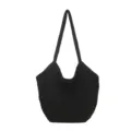 Detailansicht der schwarzen Häkel Umhängetasche, lässige hohle Strand Achseltasche. - Reißverschluss-Stil / Schwarz