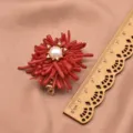 Spilla di perle di ramo di corallo vintage con decorazioni in zircone per donne eleganti. - Fermaglio per Capelli Bambù di Mare Irregolare