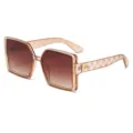 Gafas de sol cuadradas grandes, montura marrón claro translúcido, lentes degradadas. - Té transparente degradado té C5