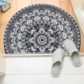 Close-up detail of the black and white Bohemian half-circle doormat with anti-slip backing. - 40*60cm (Crystal Velvet) / Persian Mat - 4