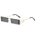 Chic lunettes de soleil carrées en métal avec monture dorée pour femmes à la mode. - Monture Dorée Verres Noirs