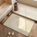 Détail du tapis de bain en terre de diatomée de luxe français dans la salle de bain - Luxe léger à la française — 9