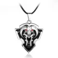 World of Warcraft Horde Emblem Anhänger Halskette mit roten Edelsteinaugen Metalllegierung. - Charm-Anhänger / Standard