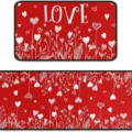 Set di tappetini in velluto di cristallo rosso con cuori e fiori San Valentino - Amore Foglia / 40x60cm