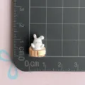 Mini Harz Kaninchen Bad Anhänger DIY Zubehör für Handyhülle Haarnadel Schmuck 1Stk - Holzwanne Badender Hase (3)