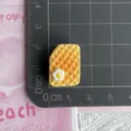 Abalorio de resina de gofre amarillo con huevo frito para fundas DIY y accesorios. - Galleta gofre rectangular / 1 Pieza/Paquete