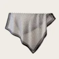 Style Audrey foulard carre en soie a pois noirs et blancs 70x70cm elegante echarpe - 70cm / Blanc