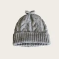 Graue Zopfmuster Beanie Mütze für Damen, süße Schleife Winter warme Strickmütze stilvoll. - Einheitsgröße / Hellgrau