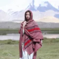Scialle mantella a righe rosse boho da donna, capo etnico da viaggio all'aperto - Mantello a righe(LM267) / Borgogna