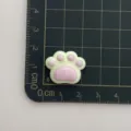 Harz Katzenpfote Cabochon Detail, glänzender rosa gelber DIY Handyhülle Anhänger Nahaufnahme - Beige