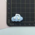 Μπλε σύννεφο νότα μουσικής ρητίνη γούρι DIY υλικό χειροτεχνίας για διακόσμηση κινητού. - Στυλ Σύννεφου με Μουσική