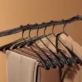 Appendiabiti in legno antiscivolo spalle larghe robusti appendiabiti per organizzare armadio - Stile senza Cuciture a Spalla Larga / 5 Pezzi