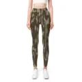Seamless camouflage print yoga pants with high waist and peach butt lift design - Camouflage