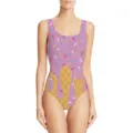 Dettaglio di un costume da bagno intero da donna con una colorata stampa di zuccherini gelato - XXS / Viola chiaro