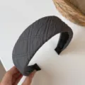 Chic quilted diamond padded headband for women, soft wide-brim fashion hair hoop for autumn winter. - Gray
