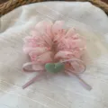 Scrunchie per capelli in rete floreale estiva con cuore verde e nastro decorativo. - Stampa Rosa Chiaro