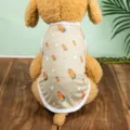Zomer dun huisdierenhemd met konijn en wortel print, ademend mesh voor kleine honden en katten. - XS - Rug 20 cm borst 30 cm / Tops / All-over geprinte vesten - Wortel