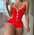 Set pigiama con canotta stampa cuore rosso e fiocchi, elegante abbigliamento da casa. - Red with White Hearts