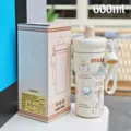 Bottiglia d'acqua isolata sottovuoto di cartoni animati 600ml con cinturino e paglia in acciaio - 600ml / BSQ-316 bianco sporco