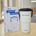 Große Edelstahl Isolierflasche 710ml mit Tragegriff Vakuum Becher weiß tragbar. - 24oz / Weiß