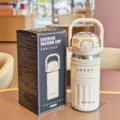 Stainless steel vacuum insulated water bottle with straw and handle for outdoor sports. - Model BW2091 / 450ml / White