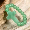 Grüner Kristall Kreuz Perlen Ring elastischer Edelstein Fingerschmuck für Damen stilvoll - Grüner Aventurin