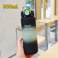 800ml Botella De Agua Deportiva Degradada Plástico Mate Portátil Taza De Beber Directo Diario - 800ml / Verde