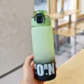 Borraccia sportiva sfumata, grande capacità tazza portatile in plastica smerigliata verde. - 800ml / Piccolo Verde