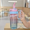 Farbverlauf Trinkhalm Plastik Wasserflasche mit Griff, grosser Kapazitaet bezaubernde Tasse - 1160ml / XBD-8048 Verlauf Rosa-Blau