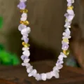 Collana di pietre di cristallo colorate irregolari stile vacanza, catena di perle versatile. - Ametrina