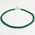 Collana girocollo con perline di malachite verde da donna, gioiello in pietra naturale. - Malachite