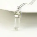 Transparante kwarts zeshoekige zuil hanger ketting met titanium staal ketting, elegante mode sieraden. - Bergkristal