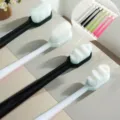 Japanische ultrafeine weiche Borsten Zahnbürste breiter Kopf für Erwachsene Haushalt. - Tubenverpackung / Grün