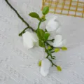 Ramo di magnolia artificiale bianco fiore finto decorazione casa matrimonio decor SKU item - Lunghezza 68cm / Bianco
