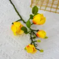 Ramo di magnolia artificiale a 4 teste pianta di simulazione realistica per decorazione casa - Lunghezza 68cm / Giallo