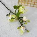 Ramo di fiori di magnolia artificiale per decorazioni casa e matrimonio, 4 teste. - Lunghezza 68cm / Verde con bordo rosso