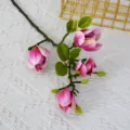 Fiore finto di magnolia artificiale a 4 teste ramo singolo per decorazione casa rosa - Lunghezza 68cm / Viola