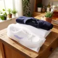 Vliesstoff Schuh-Staubbeutel weiße Sneaker Schutzhülle tragbare Reise Aufbewahrungasche. - Klein (24x38cm)