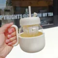 Minimalist women glass tea cup with infuser, straw and heat-resistant glass design. - 600ml / BSQ-794 White