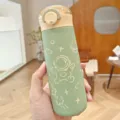 Bottiglia d'acqua isolata sottovuoto in acciaio inossidabile verde con stampa astronauta, coperchio. - 350ml / Verde