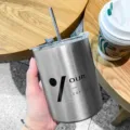 Gobelet isotherme en acier inoxydable pour café avec paille et couvercle, mug de voyage. - 350ml / Argent