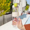 Gourde transparente en plastique avec paille et housse en silicone, bouteille de sport portable. - Blanc (LH-2033)